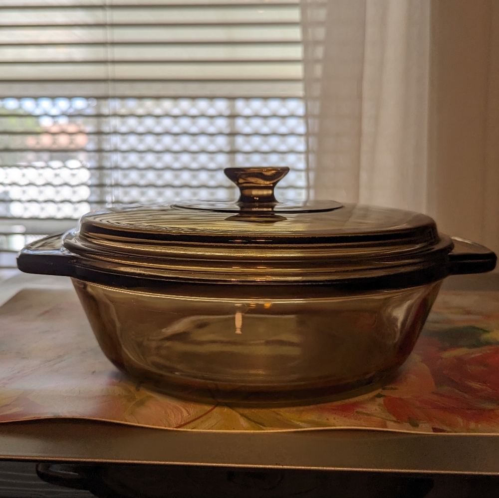 Casserole Dish - Picture 1 of 4